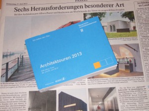 Die Architektouren werden in der Zeitung angekündigt.