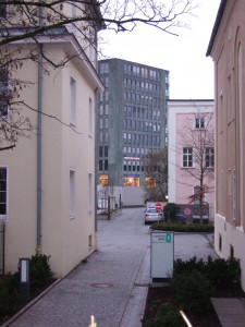 Blick vom Quartier Mitte auf den Stadtturm