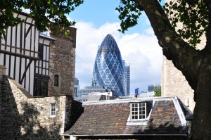 Büroturm 30 St Mary Axe in London, bekannt als "The Gherkin"